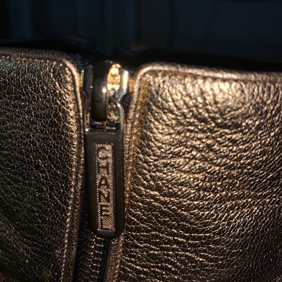 Size 7 Channel boots - Picture 8 of 12